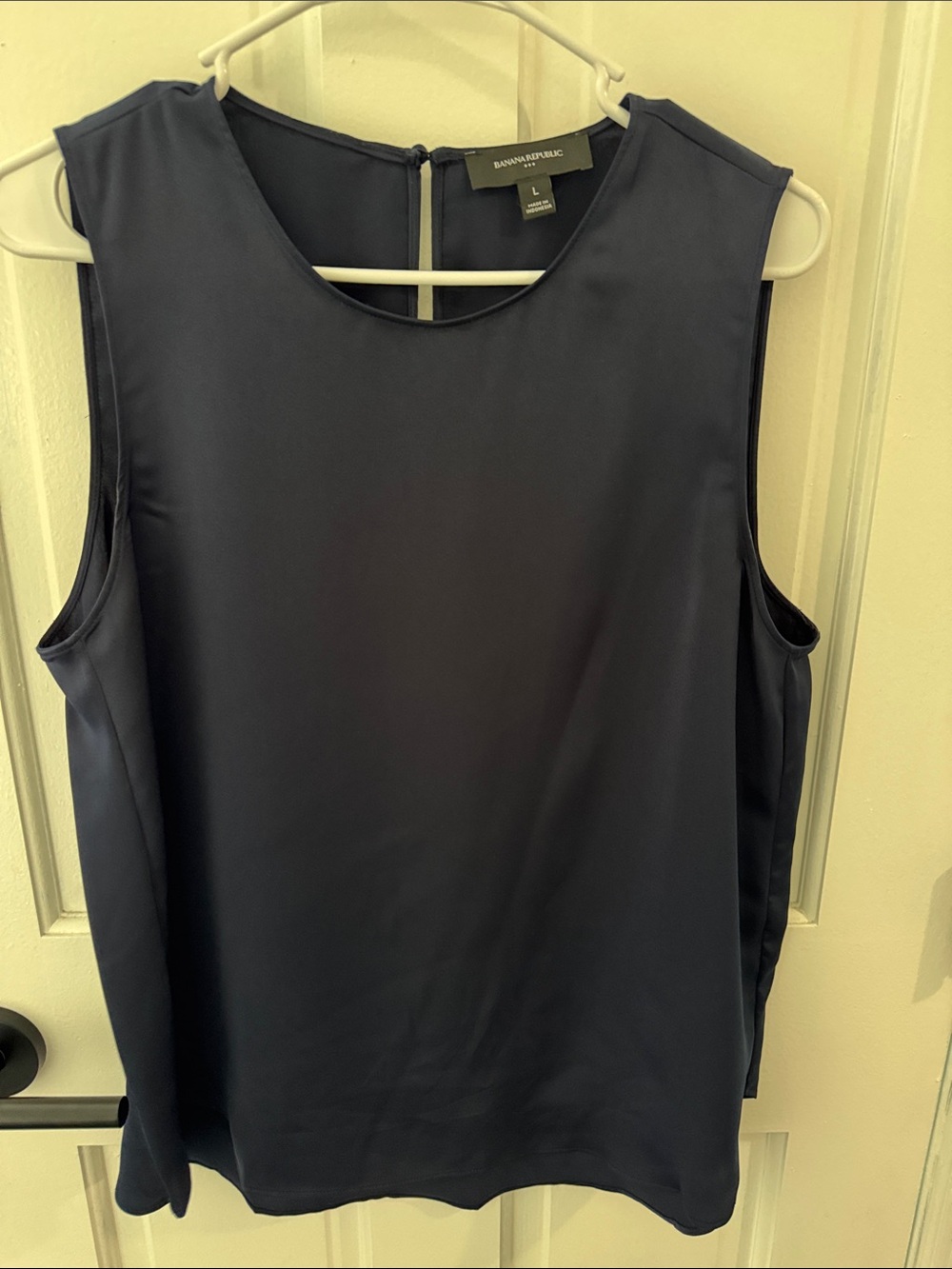 Banana Republic Dark Blue Sleeveless Satin Camisole